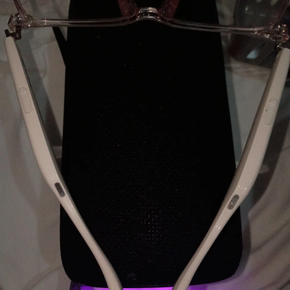 Clear and White Wearable Smart Glasses